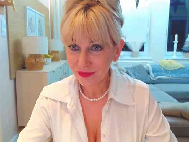 GabrielleShow GabrielleShow