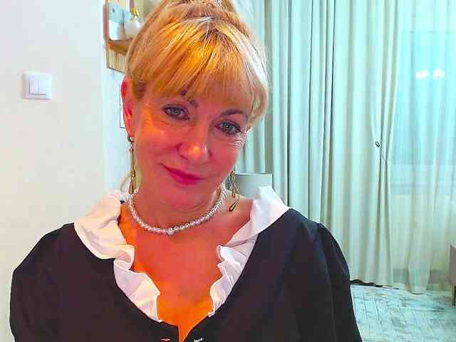 GabrielleShow webcam