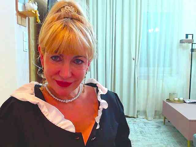 GabrielleShow webcam