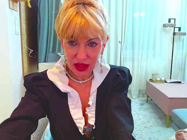 GabrielleShow webcam