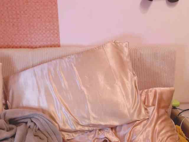 GabrielleShow webcam