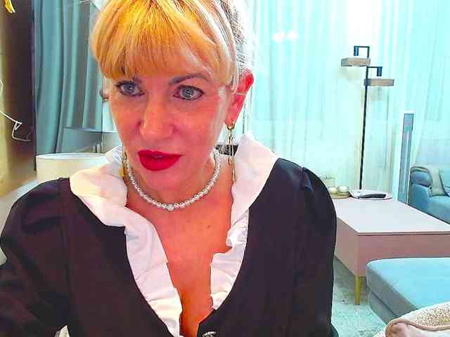 GabrielleShow webcam