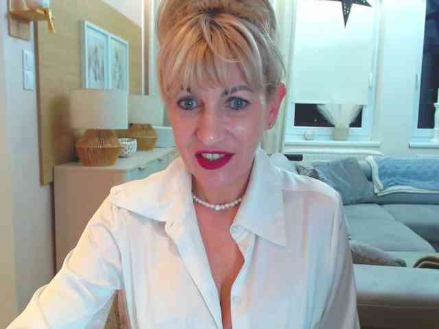 GabrielleShow GabrielleShow