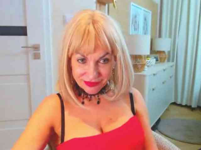 GabrielleShow webcam