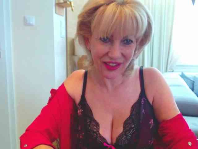 GabrielleShow webcam