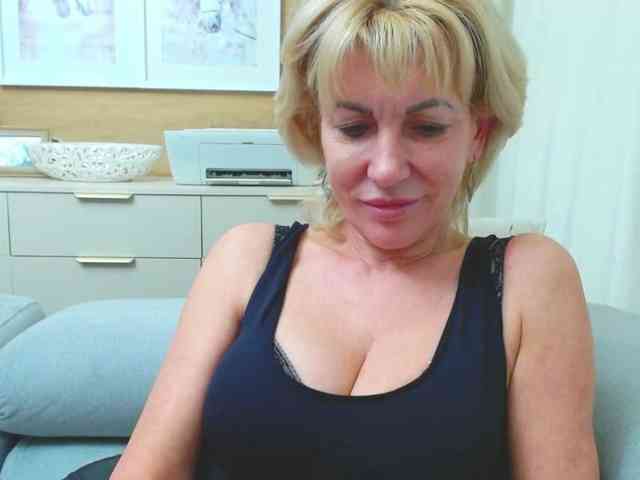 GabrielleShow webcam