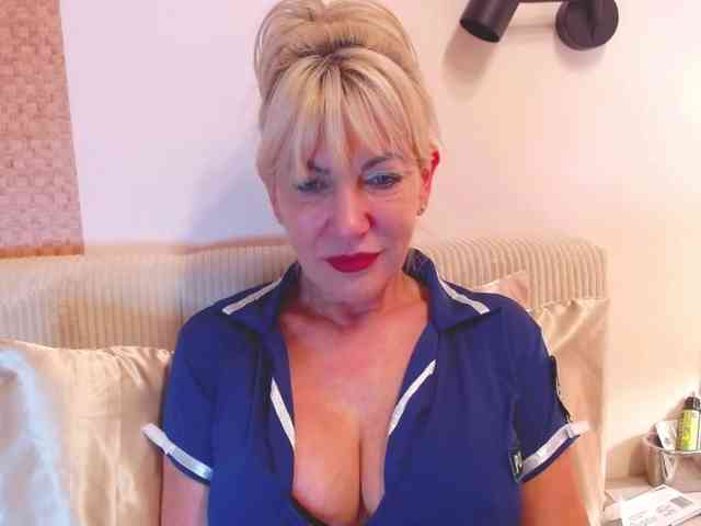 GabrielleShow webcam