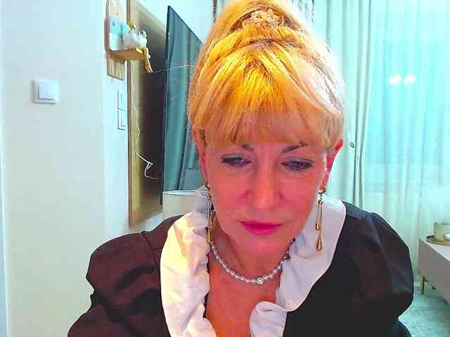 GabrielleShow webcam