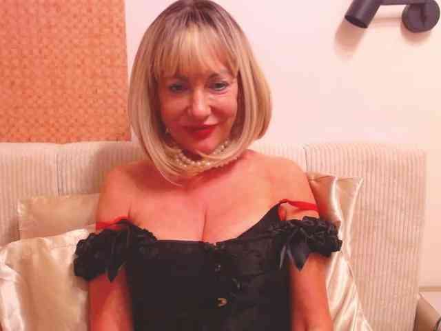 GabrielleShow webcam