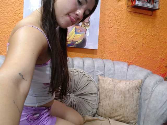 GagingZhara webcam bongacams model stream image