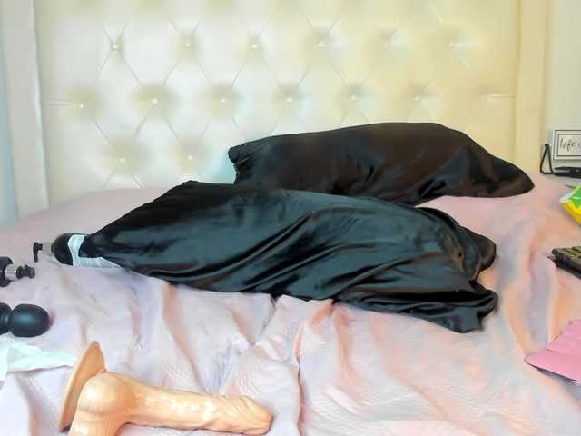 rouse-sexy-hotxx77's BongaCams show and profile