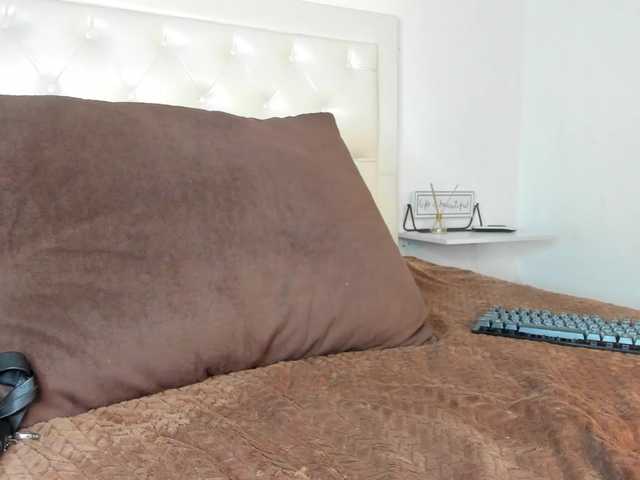 Sexy Rouse-sexy-hotxx77 wants you to fuck her body now rouse-sexy-hotxx77 from BongaCams