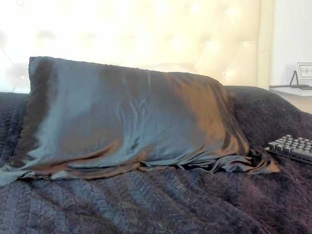 rouse-sexy-hotxx77's BongaCams show and profile