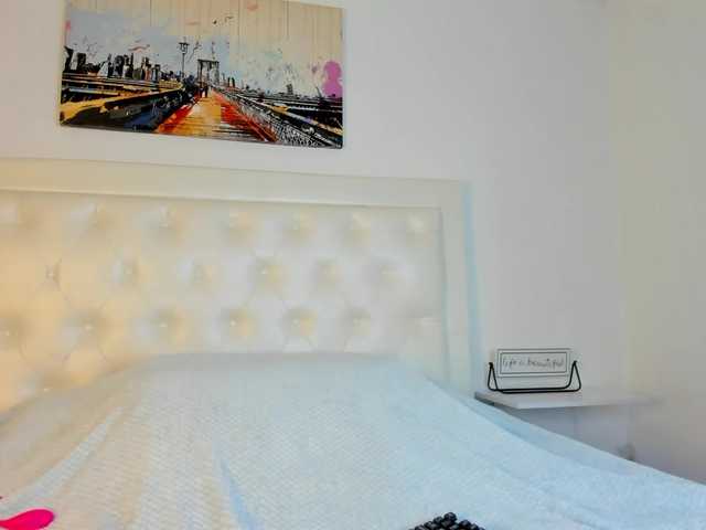 rouse-sexy-hotxx77's BongaCams show and profile