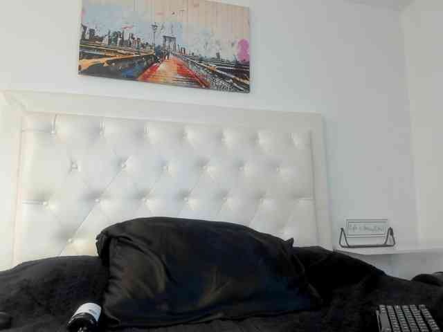 rouse-sexy-hotxx77 webcam