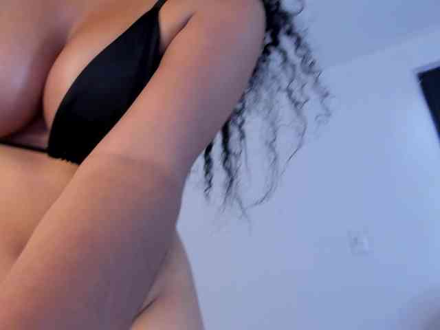 rouse-sexy-hotxx77 webcam