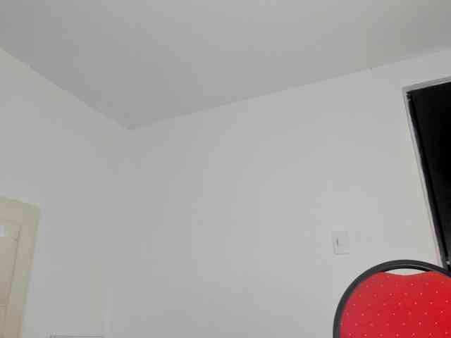 rouse-sexy-hotxx77 webcam