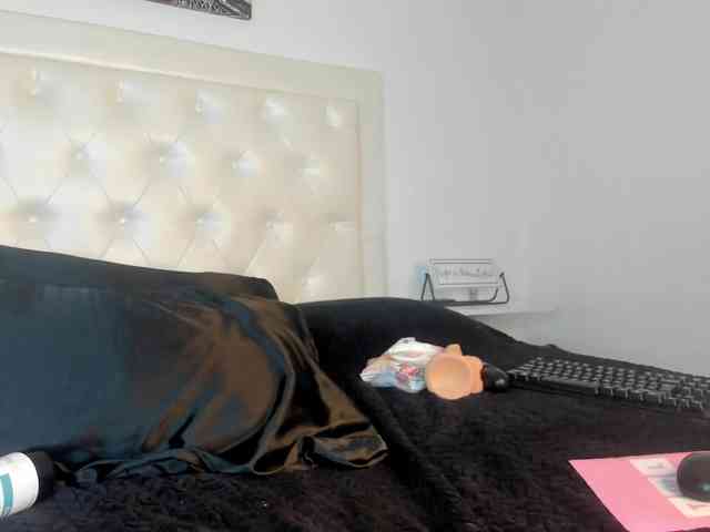 rouse-sexy-hotxx77 webcam