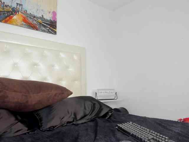 rouse-sexy-hotxx77 webcam