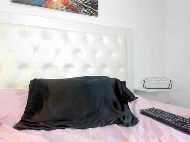 rouse-sexy-hotxx77 webcam