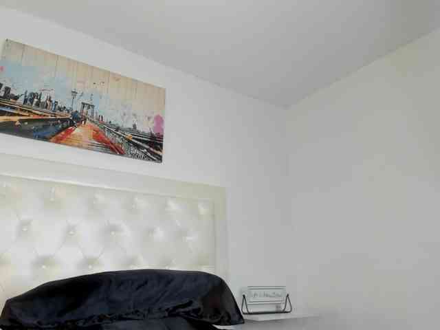 rouse-sexy-hotxx77 webcam