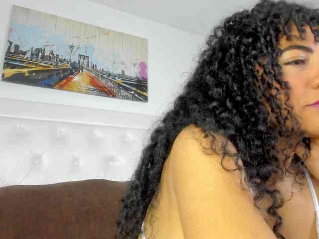 rouse-sexy-hotxx77 webcam