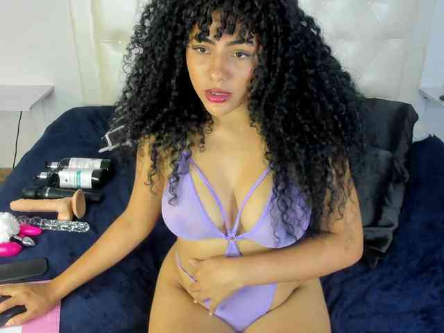 rouse-sexy-hotxx77 webcam