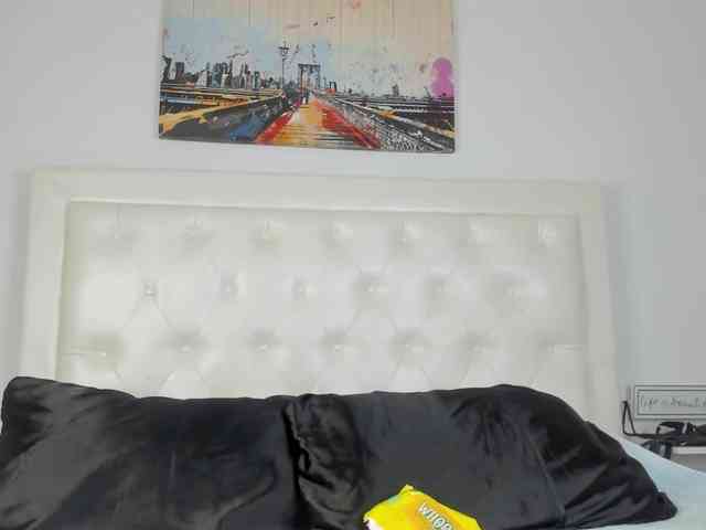 rouse-sexy-hotxx... Live Webcam on BongaCams