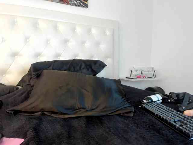 rouse-sexy-hotxx77 webcam