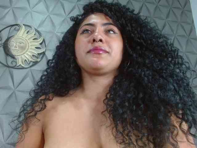 rouse-sexy-hotxx77 webcam