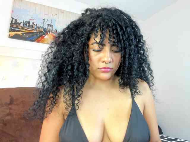 rouse-sexy-hotxx77 webcam