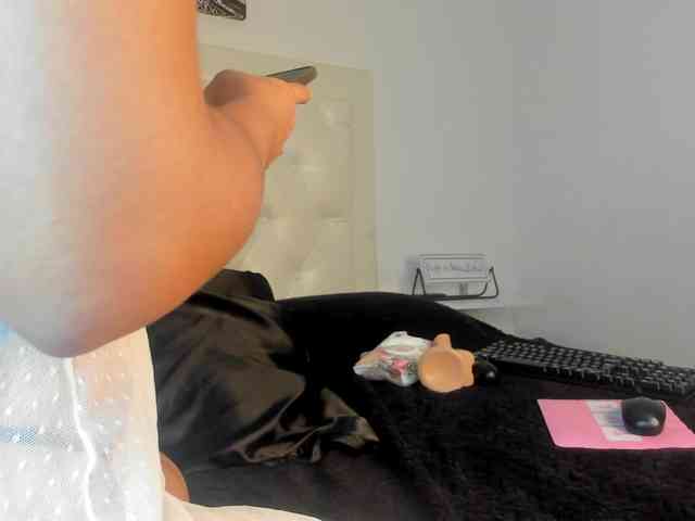 rouse-sexy-hotxx77 webcam