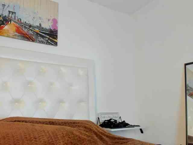 rouse-sexy-hotxx77 webcam