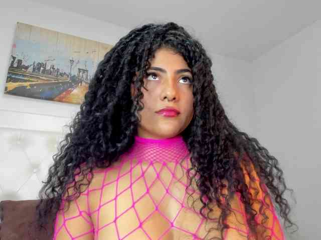 rouse-sexy-hotxx77 webcam