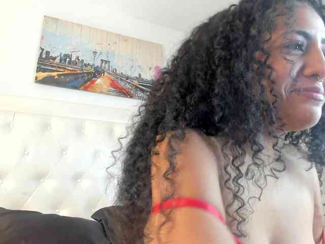 rouse-sexy-hotxx77 webcam