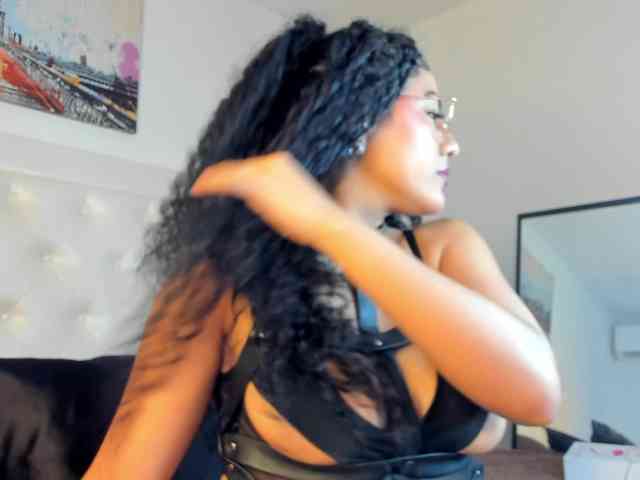 rouse-sexy-hotxx77 webcam