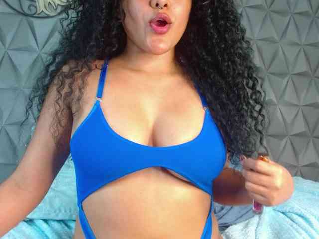 rouse-sexy-hotxx77 webcam
