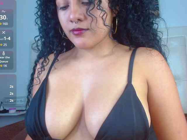 rouse-sexy-hotxx77 webcam