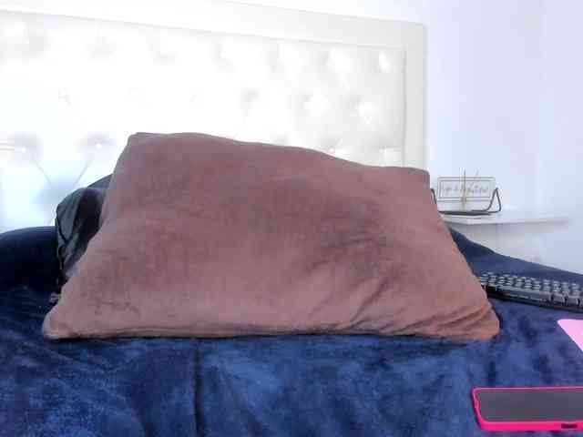 rouse-sexy-hotxx77 webcam