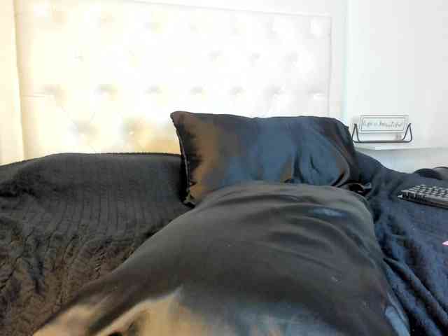 rouse-sexy-hotxx77 webcam