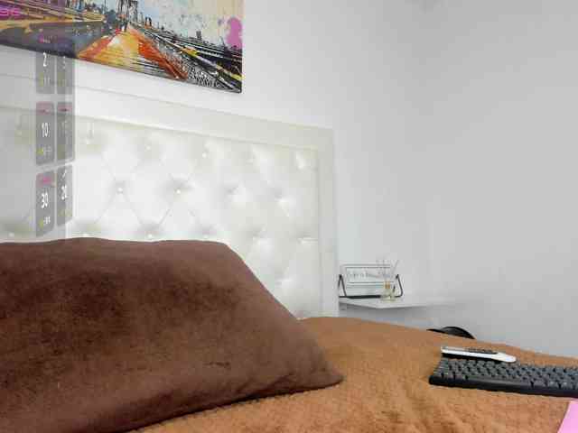 rouse-sexy-hotxx77 webcam