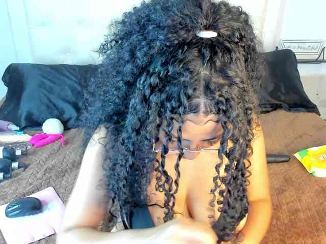 rouse-sexy-hotxx77 webcam