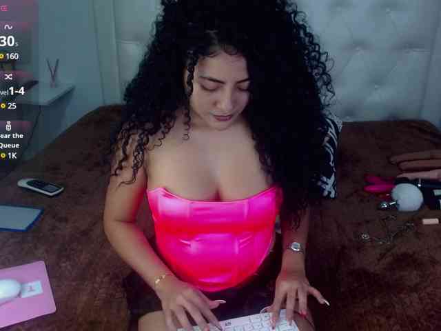 rouse-sexy-hotxx77 webcam