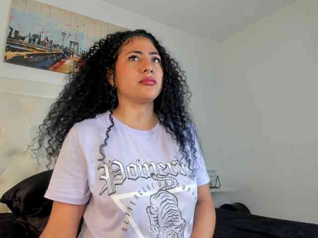 rouse-sexy-hotxx77 webcam