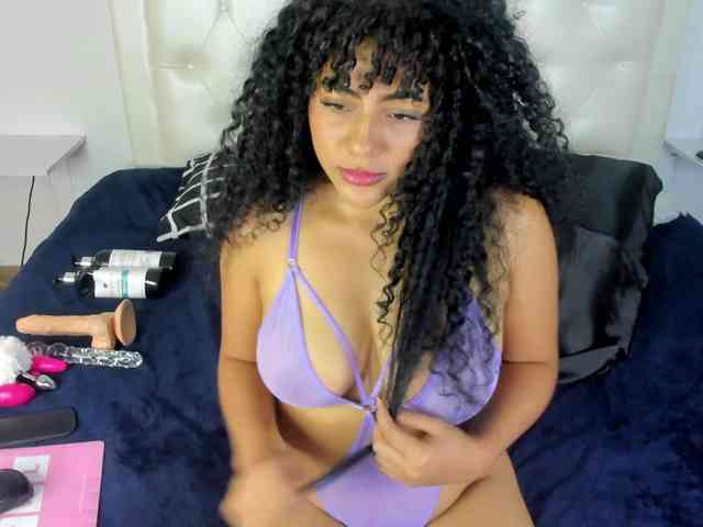 rouse-sexy-hotxx77 webcam