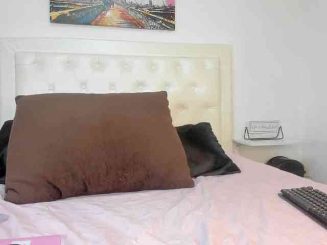 rouse-sexy-hotxx77 webcam