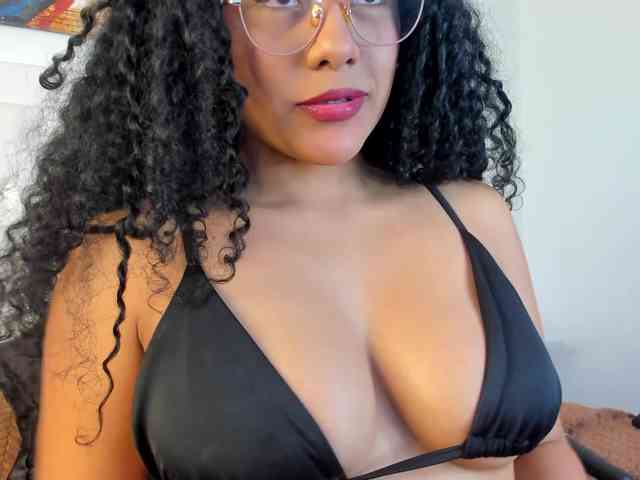 rouse-sexy-hotxx77 webcam