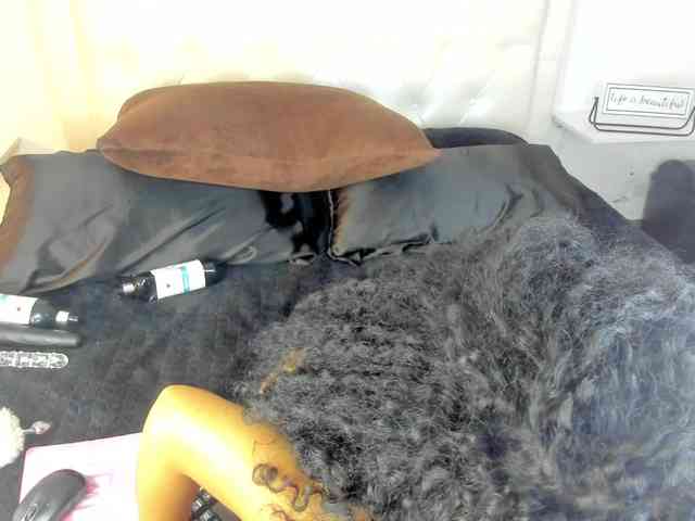 rouse-sexy-hotxx77 webcam