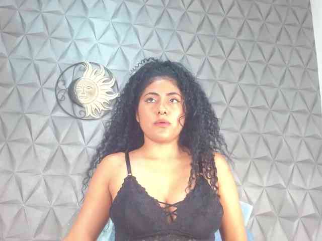 rouse-sexy-hotxx77 webcam