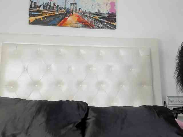 rouse-sexy-hotxx77 webcam